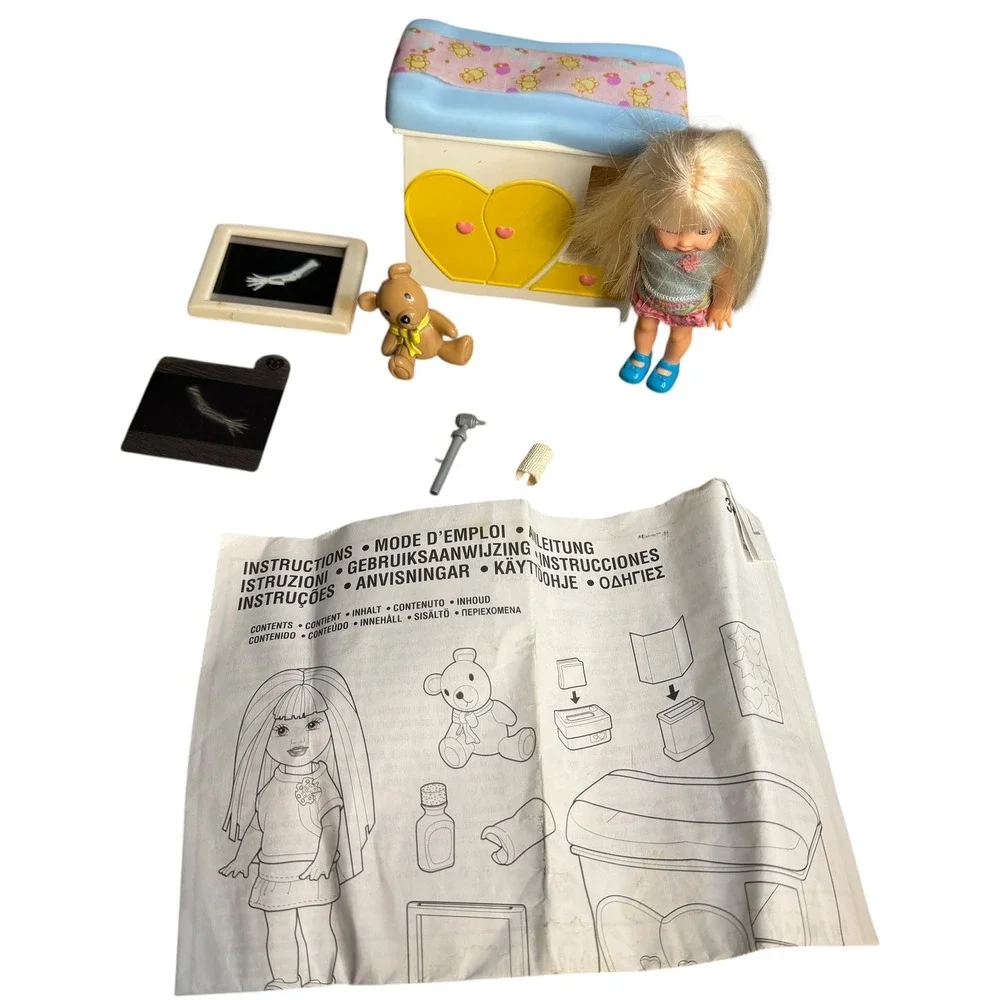 Barbie Kelly Doll Check Up Time Doctor Play Set‎ Vintage 2005 Mattel